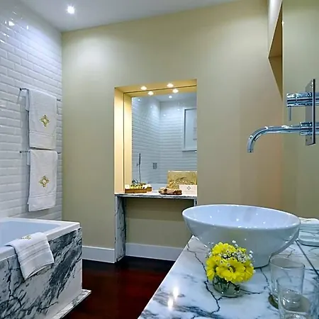 Bed and Breakfast Fonte Da Foz 4*